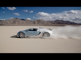Bugatti Veyron desert Wallpaper