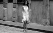 Woman in the street Wallpaer