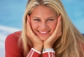 Smiling Anna Kournikova Wallpaer