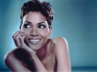 Halle Berry smile Wallpaer