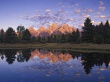 Horizon Peaks Wallpaer