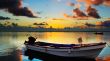 Deserted boat Wallpaer