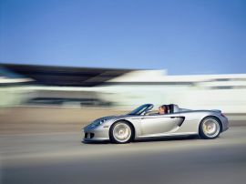 Carrera GT blur Wallpaper