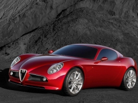8C Competizione Side3 Wallpaper