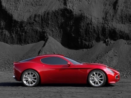 8C Competizione Side2 Wallpaper