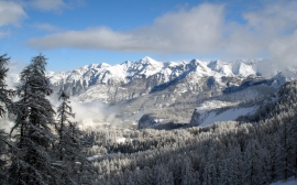 Mountains in Winter Wallpaper