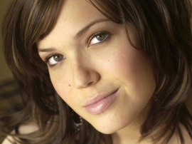 Mandy Moore Wallpaper