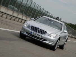 Mercedes Benz S600 Wallpaper