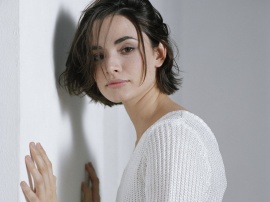 Mia Maestro Wallpaper